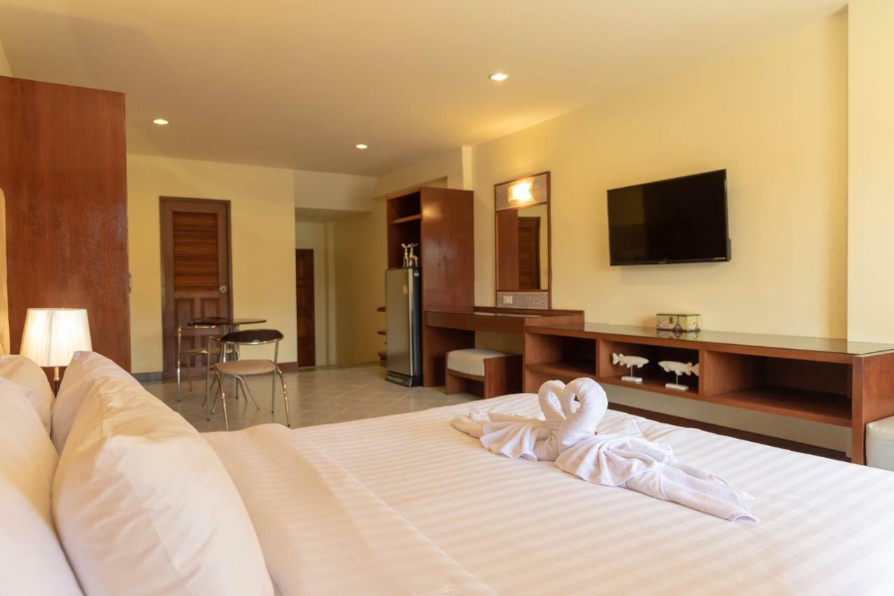 Phuket Park 38 Hotel - Sha Plus מראה חיצוני תמונה