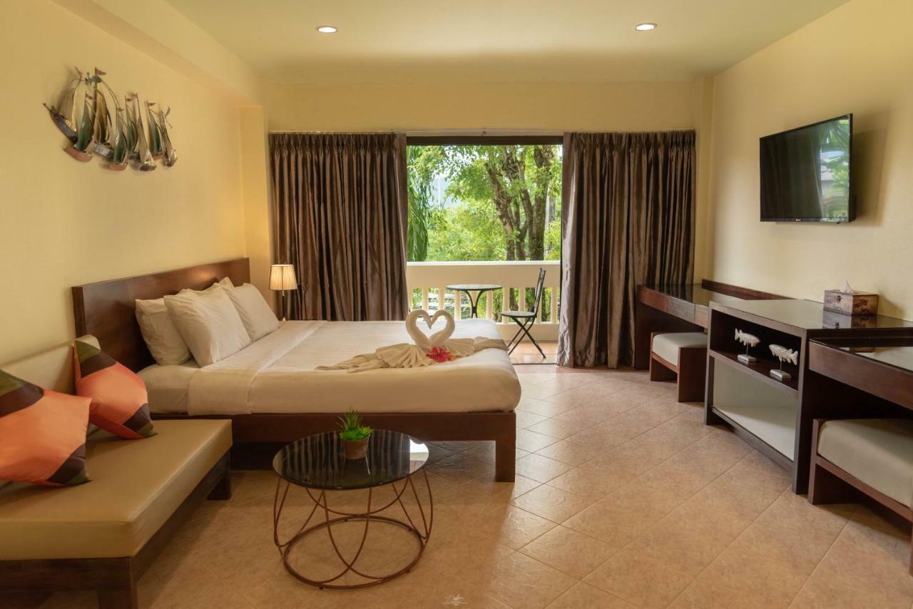 Phuket Park 38 Hotel - Sha Plus מראה חיצוני תמונה